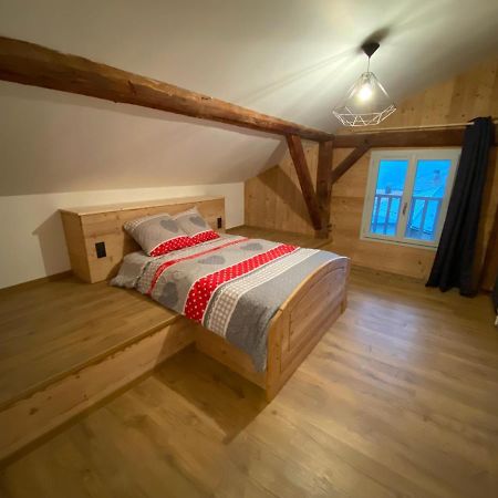 Appartement 75M2 Duplex Au Coeur Du Village De Queige Exterior foto