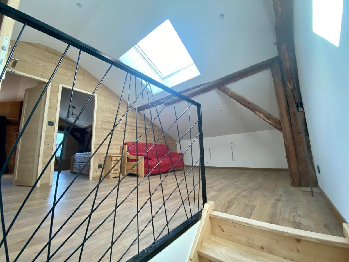 Appartement 75M2 Duplex Au Coeur Du Village De Queige Exterior foto